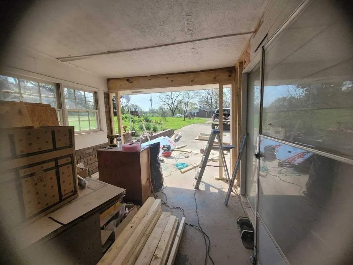 Air movers and dehumidifier for Water Mitigation Services in Vero Beach South